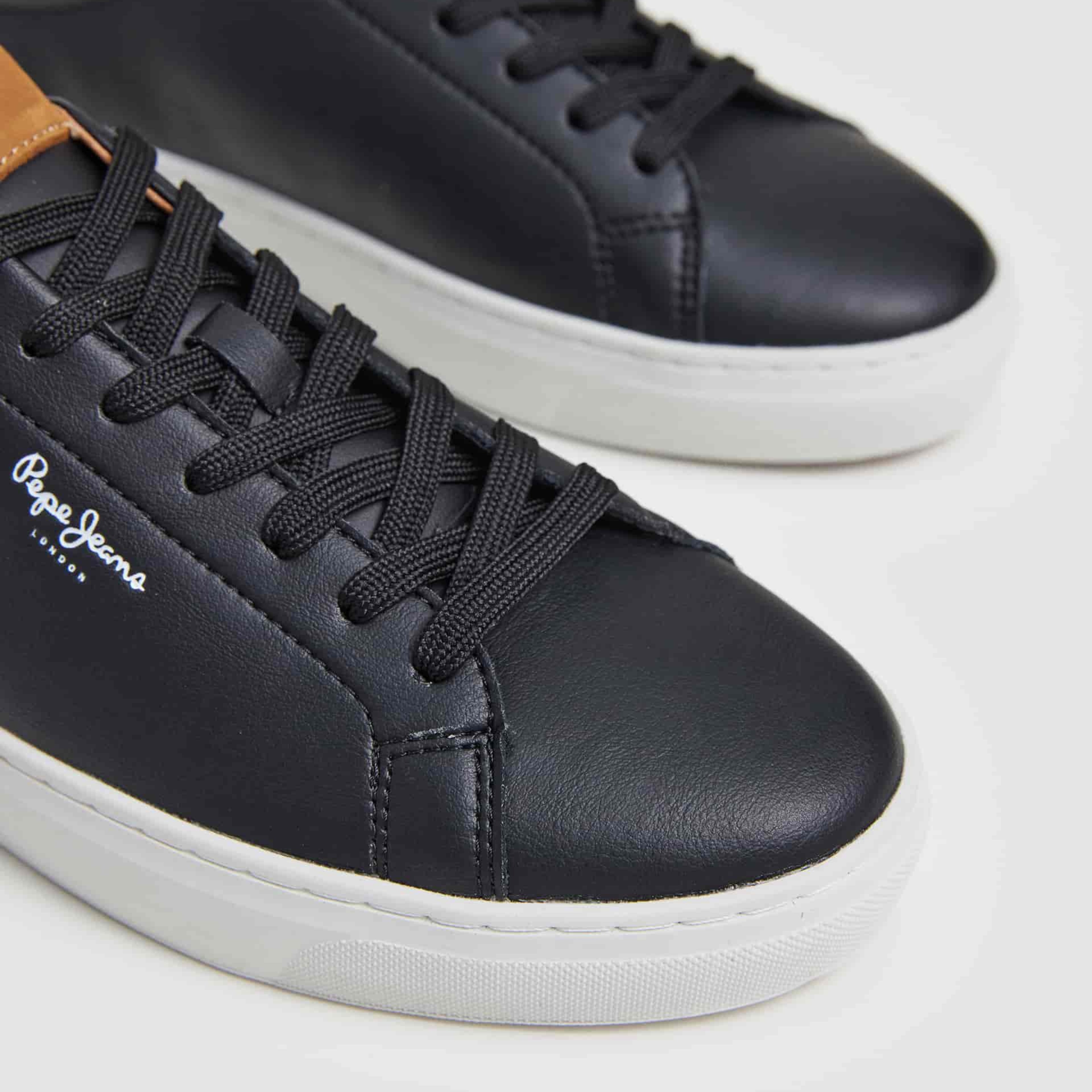 CAMDEN CLUB BLACK - PMS00020-999