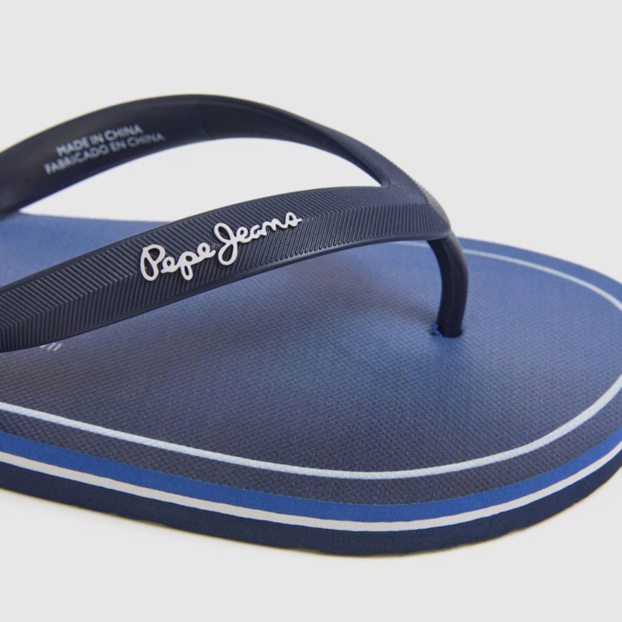 Détail des claquettes homme Pepe Jeans WHALE CLUB