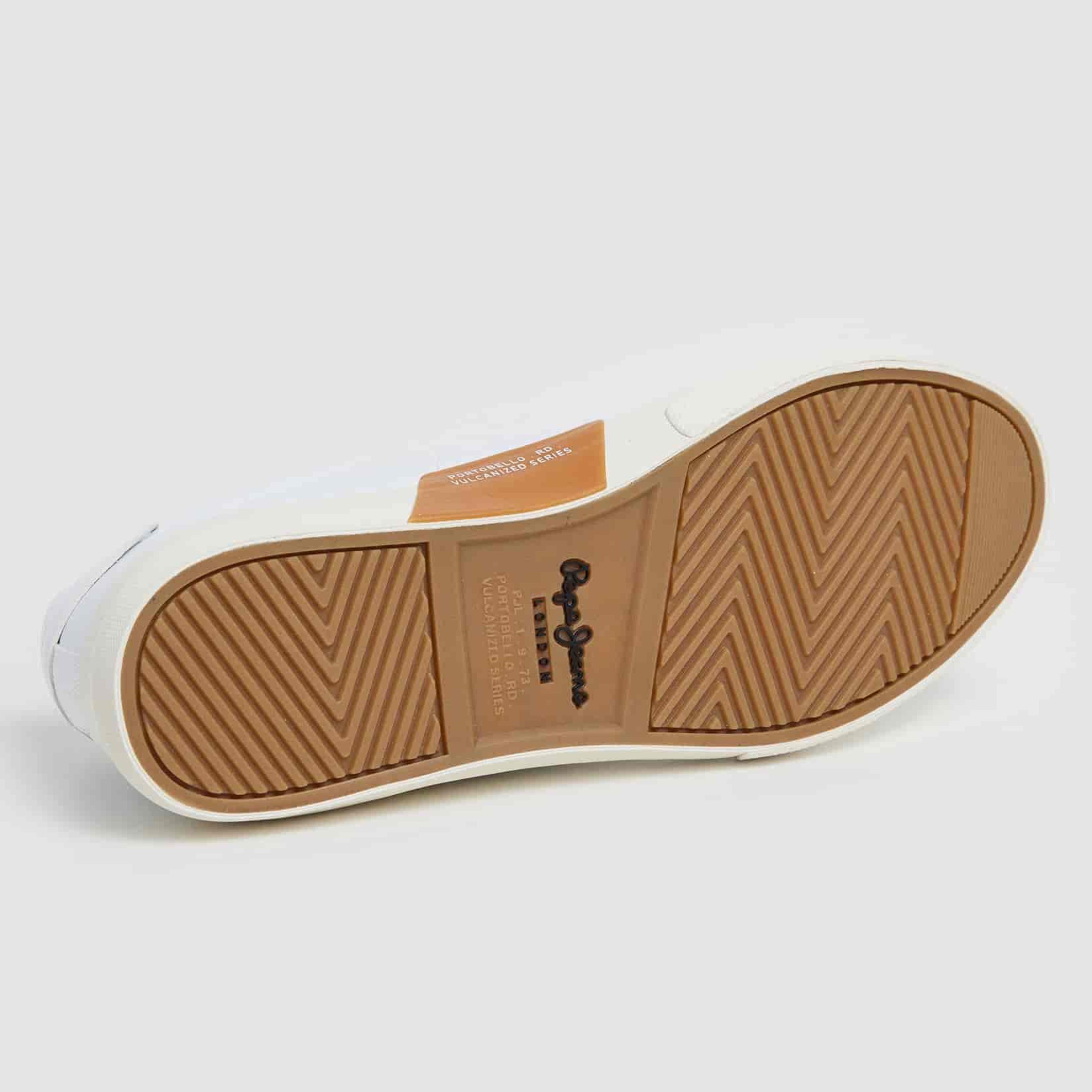KENTON RISE WHITE - PMS31059-800