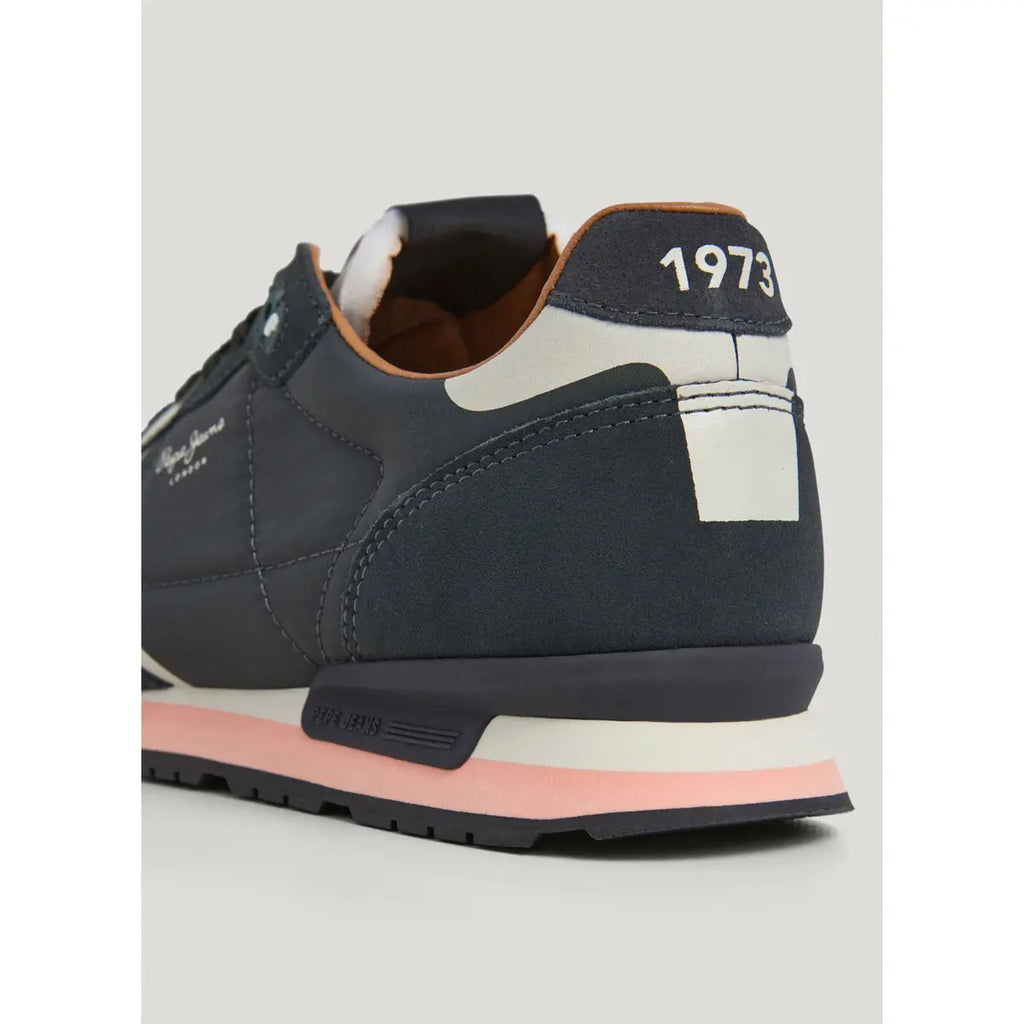 Brit Prints 999