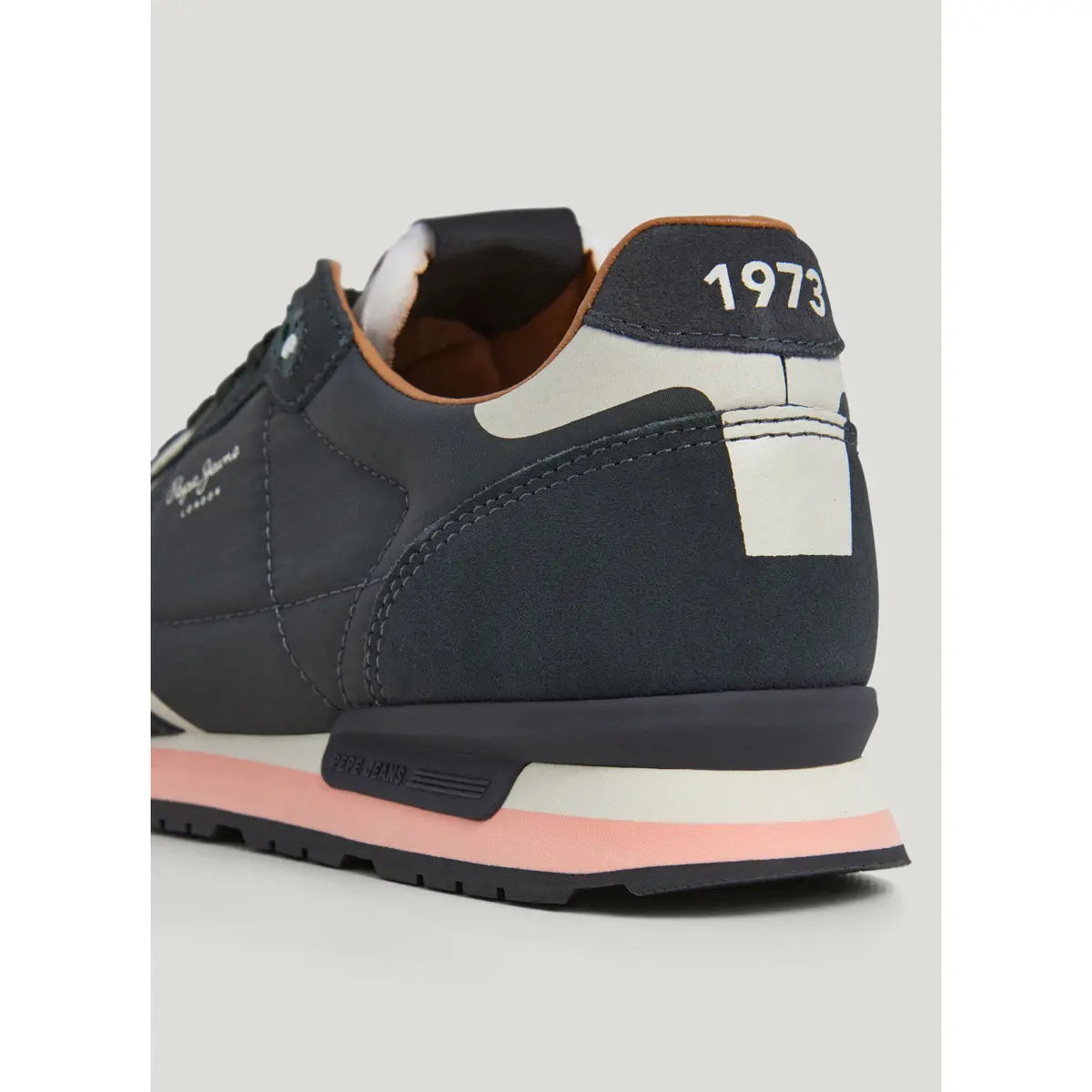 Brit Prints 999